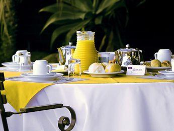 Mercure Apartments Blumenau - Accor Restoran fotoğraf